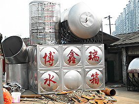 聯(lián)系我們?nèi)A納萬(wàn)寶路公司開(kāi)戶(hù)客服電話(huà)19989979996（客服）
